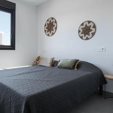 Apartment Piso El Sueno: Family App. 200m. From Playa Arenal